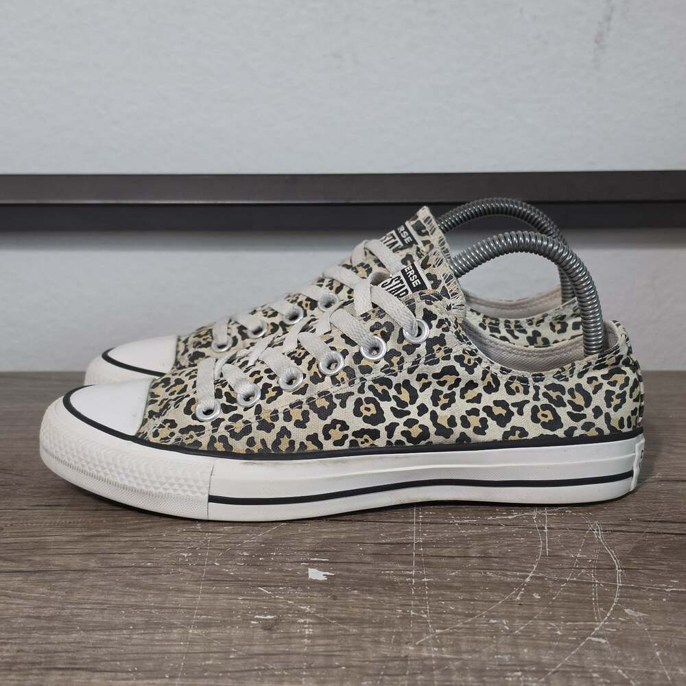Converse Chuck Taylor All-Star Low Top Women's Athletic Shoes 7.5 Cheetah Print